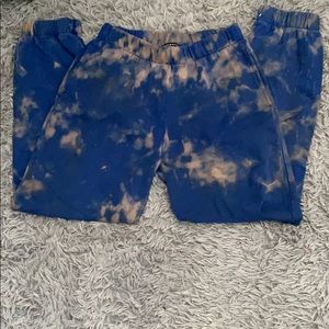 Tie-dyed rosas